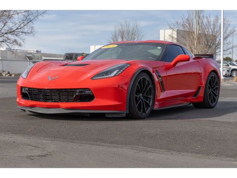 Used 2019 Chevrolet Corvette Grand Sport image 7