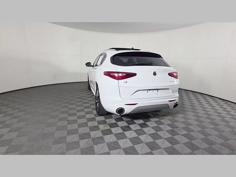 Used 2021 Alfa Romeo Stelvio Ti w/ Active Assist 2 Package TI AWD/4WD image 42