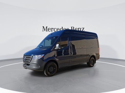 New 2026 Mercedes-Benz Sprinter 2500 image 4