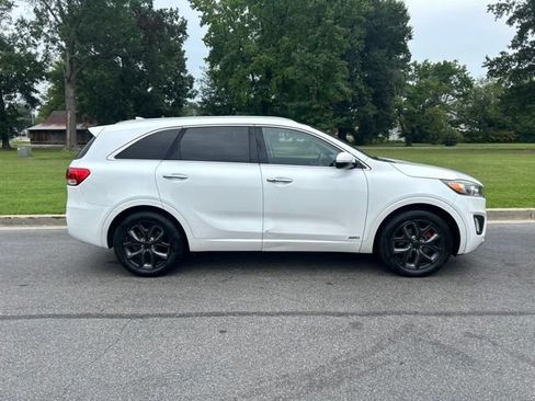 Used 2017 Kia Sorento SX AWD/4WD image 30