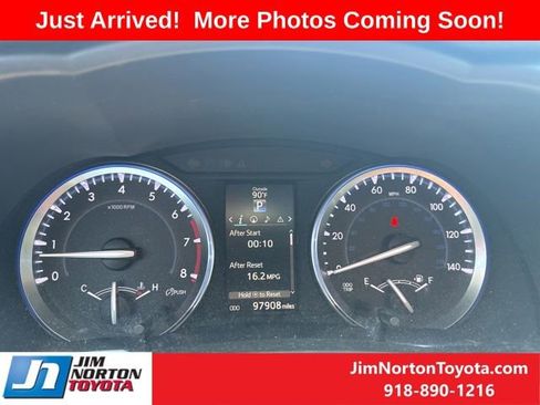 Used 2016 Toyota Highlander XLE FWD image 10