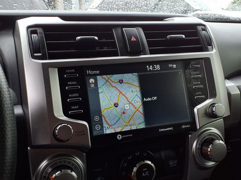 Used 2023 Toyota 4Runner SR5 Premium w/ Moonroof Package AWD/4WD image 11