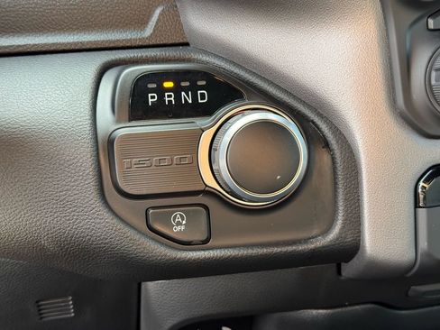 Used 2023 RAM 1500 Big Horn RWD image 34