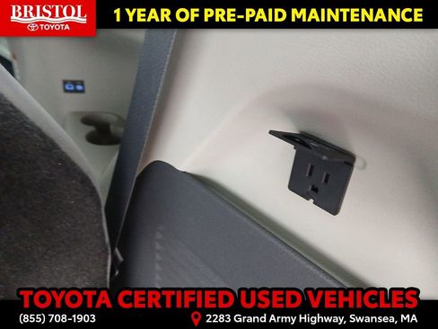 Certified 2023 Toyota Sienna XLE image 34