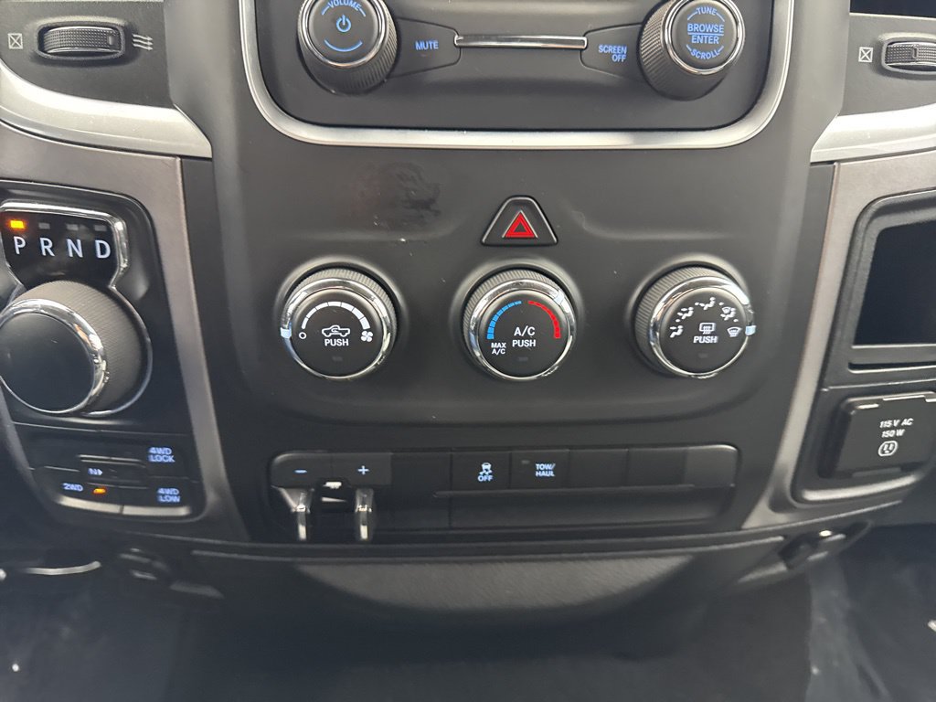 Used 2023 RAM 1500 Classic SLT w/ Protection Group AWD/4WD image 20