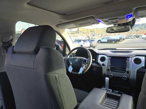 Used 2020 Toyota Tundra SR5 image 10