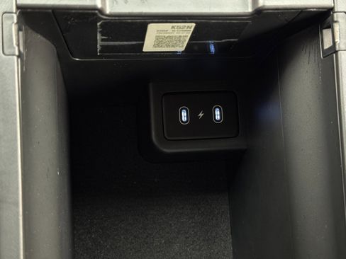 Used 2023 Hyundai Ioniq 6 SEL w/ Cargo Package image 32