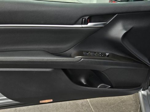 Certified 2023 Toyota Camry XSE w/ Blackout Package (TMS) image 9