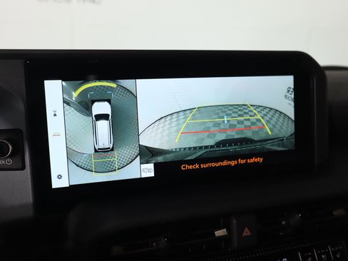 Used 2026 Toyota Land Cruiser w/ Premium Package image 6