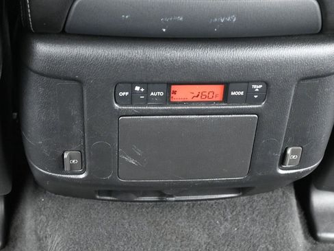 Used 2020 Nissan Armada SL w/ Premium Package image 17