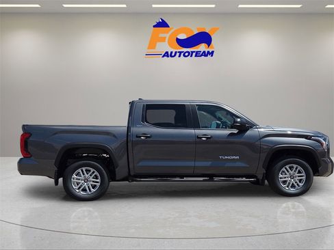 New 2026 Toyota Tundra SR5 image 7