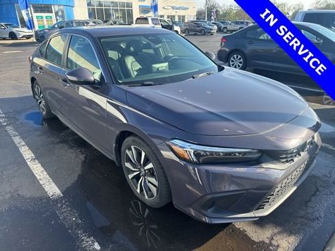 Used 2024 Honda Civic EX-L image 1