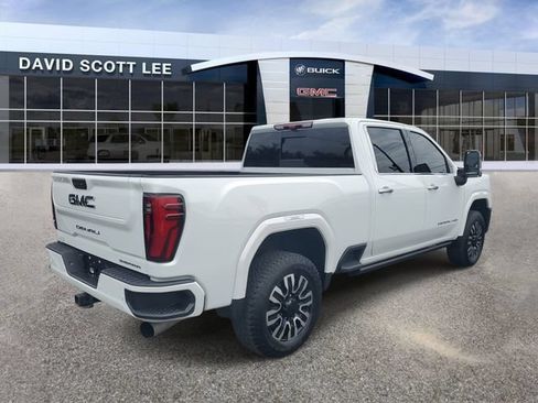 Used 2026 GMC Sierra 2500 Denali Ultimate AWD/4WD image 4
