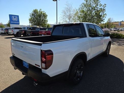 New 2026 Honda Ridgeline TrailSport image 3