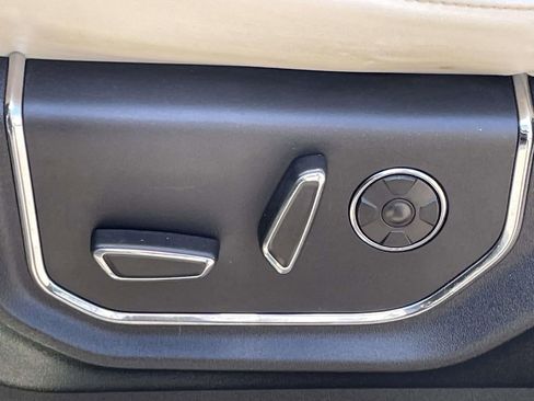 Used 2019 Ford Expedition Platinum AWD/4WD image 20