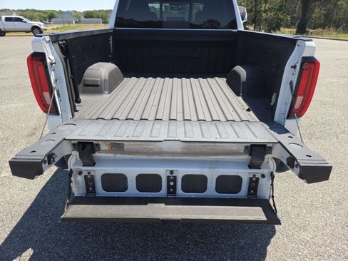 Used 2021 GMC Sierra 1500 Denali AWD/4WD image 24