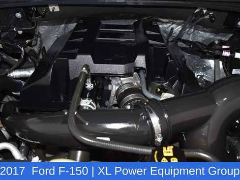 Used 2017 Ford F150 XL w/ Equipment Group 101A Mid AWD/4WD image 7