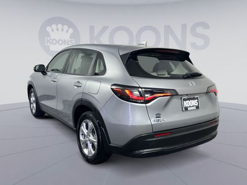 Used 2024 Honda HR-V LX image 4