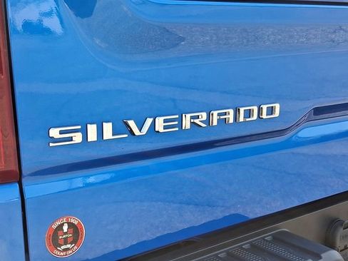 Certified 2025 Chevrolet Silverado 1500 Custom AWD/4WD image 30