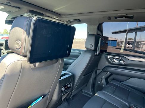 Used 2023 Chevrolet Tahoe RST w/ Luxury Package AWD/4WD image 15