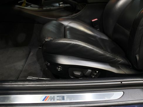 Used 2011 BMW M3 Coupe image 20