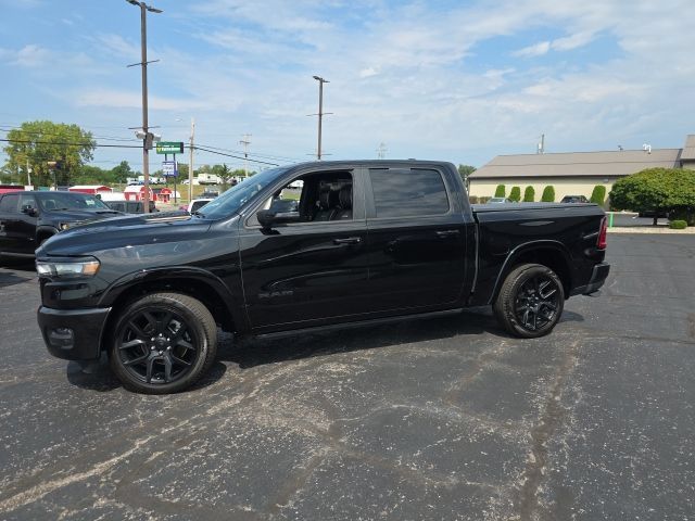 Used 2025 RAM 1500 Laramie w/ Night Edition AWD/4WD image 3