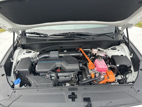 Used 2023 Hyundai Santa Fe Limited image 34