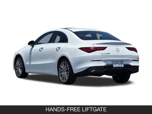 Used 2025 Mercedes-Benz CLA 250 image 8