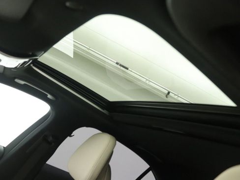 Certified 2023 Mercedes-Benz C 300 Sedan image 26