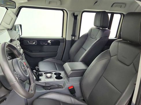 Used 2024 INEOS Grenadier AWD/4WD image 21
