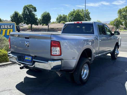 Used 2022 RAM 3500 Big Horn w/ Level A Equipment Group AWD/4WD image 3