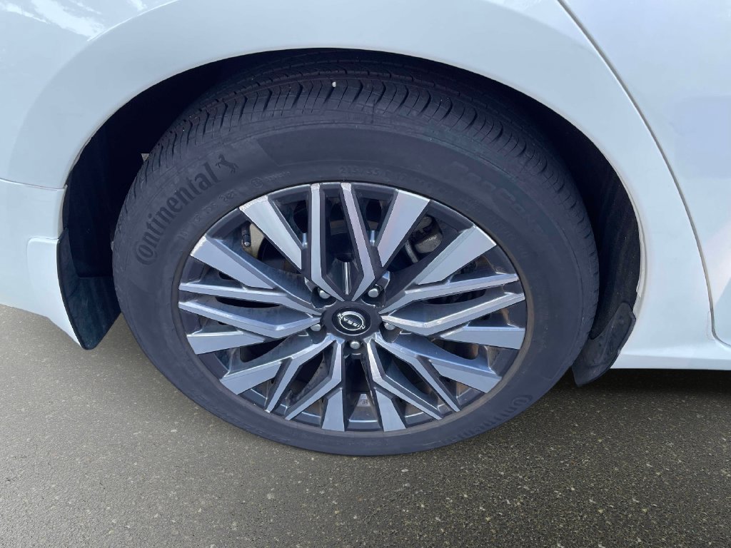 Used 2023 Nissan Altima 2.5 SV FWD image 7