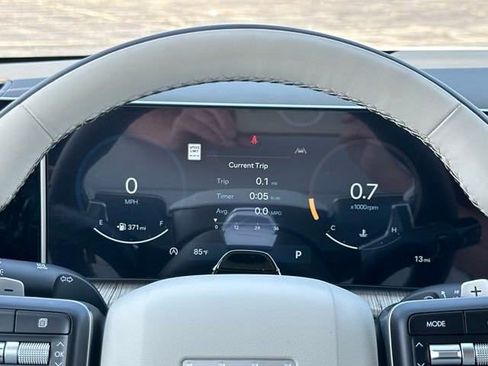New 2025 Hyundai Santa Fe Calligraphy AWD/4WD image 13
