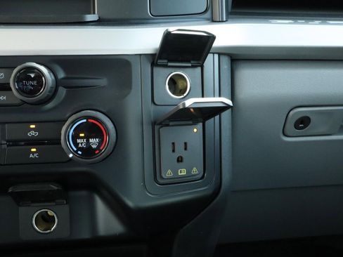 Used 2024 Ford F450 XL w/ XL Chrome Package image 10