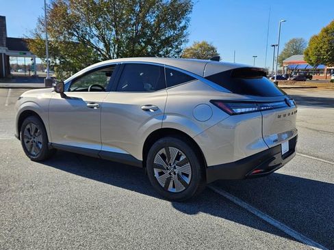 New 2026 Nissan Murano SL image 9