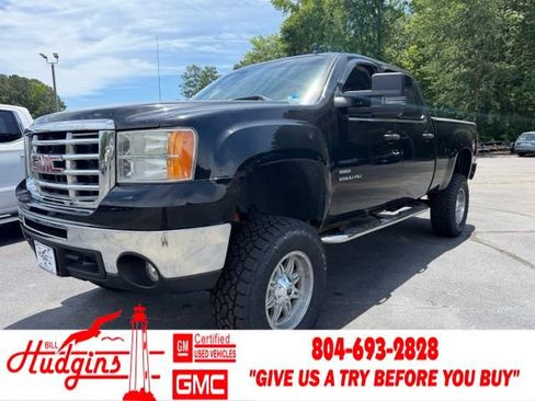 Used 2010 GMC Sierra 2500 SLE w/ SLE Preferred Package AWD/4WD image 1