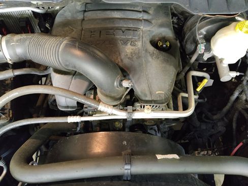 Used 2017 RAM 1500 Laramie w/ Convenience Group image 30