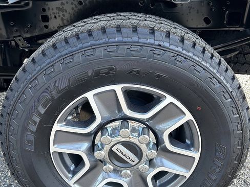New 2026 Ford F250 Lariat w/ FX4 Off-Road Package AWD/4WD image 8