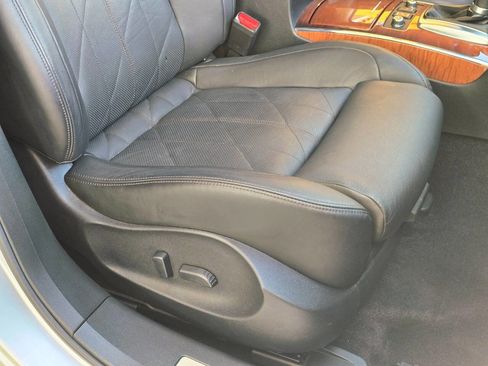 Used 2011 INFINITI FX50 AWD w/ Sport Pkg image 66