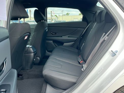 New 2026 Hyundai Elantra Sport FWD image 18