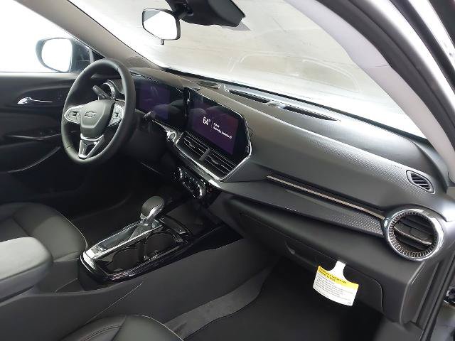 New 2026 Chevrolet Trax ACTIV w/ Driver Confidence Package FWD image 29