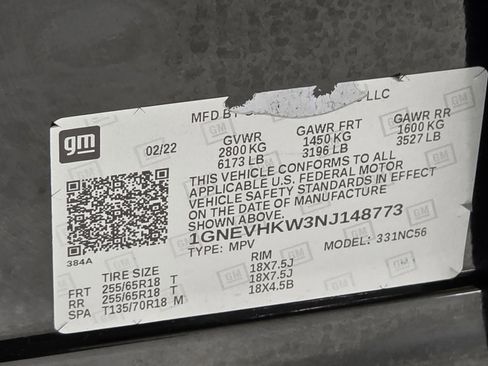 Used 2022 Chevrolet Traverse LT image 36