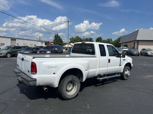 Used 2005 Ford F350 XL image 7