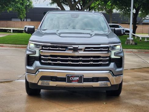 Used 2025 Chevrolet Silverado 1500 LTZ w/ Technology Package AWD/4WD image 12