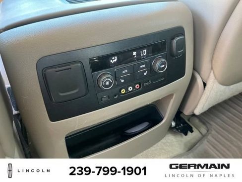 Used 2015 GMC Yukon SLT w/ Open Road Package AWD/4WD image 21