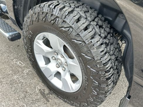 Used 2023 RAM 1500 Big Horn w/ Trailer Tow Group image 18