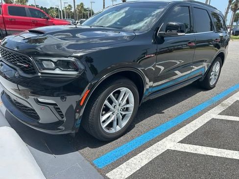 Used 2023 Dodge Durango R/T RWD image 5