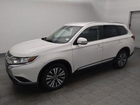 Used 2020 Mitsubishi Outlander SEL AWD/4WD image 2