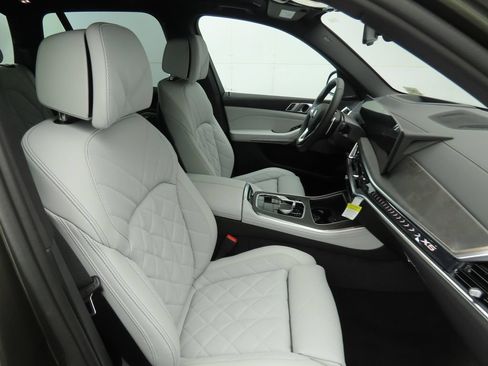 Used 2026 BMW X5 sDrive40i w/ Climate Comfort Package RWD image 22
