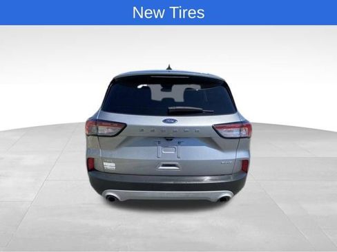 Used 2022 Ford Escape SE w/ Cold Weather Package image 7